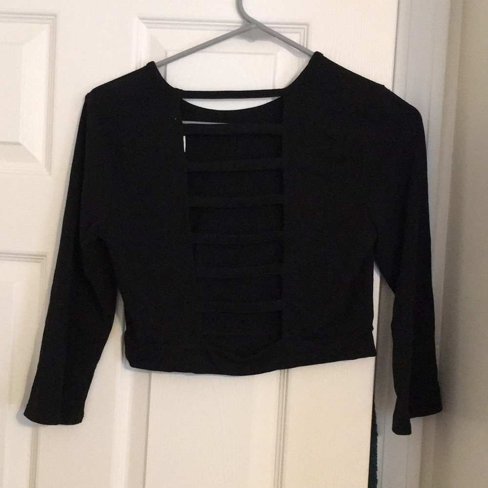 Black, 3/4 sleeves, strapped open back